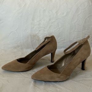 Adrienne Vittadini 3” heel